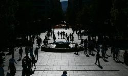 Ρήξη με την καταπίεση και με συνέπεια στις ηθικές αξίες