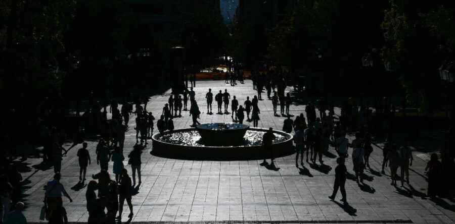 Ρήξη με την καταπίεση και με συνέπεια στις ηθικές αξίες